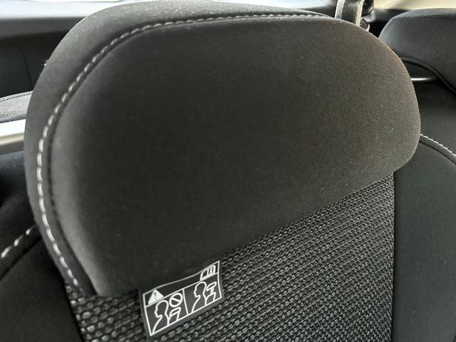 インプレッサスポーツ ２．０ｉ－Ｓアイサイト　１オーナー　純正ナビ　ＢＴ／ＣＤ／ＤＶＤ／ＳＤ／ＴＶ　電動シート　バックカメラ　ＡＣＣ　ＬＫＡ　ＢＳＭ　ＳＲＨ　パドルシフト　純正マット　純正ＡＷ　ＬＥＤ　前後フォグ　オートハイビーム　スペアキー（31枚目）