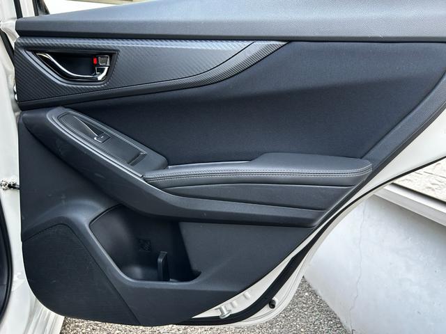 インプレッサスポーツ ２．０ｉ－Ｓアイサイト　１オーナー　純正ナビ　ＢＴ／ＣＤ／ＤＶＤ／ＳＤ／ＴＶ　電動シート　バックカメラ　ＡＣＣ　ＬＫＡ　ＢＳＭ　ＳＲＨ　パドルシフト　純正マット　純正ＡＷ　ＬＥＤ　前後フォグ　オートハイビーム　スペアキー（34枚目）