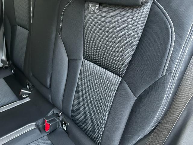 インプレッサスポーツ ２．０ｉ－Ｓアイサイト　１オーナー　純正ナビ　ＢＴ／ＣＤ／ＤＶＤ／ＳＤ／ＴＶ　電動シート　バックカメラ　ＡＣＣ　ＬＫＡ　ＢＳＭ　ＳＲＨ　パドルシフト　純正マット　純正ＡＷ　ＬＥＤ　前後フォグ　オートハイビーム　スペアキー（42枚目）