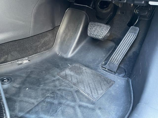 ハリアー Ｇ　１オーナー　純正ナビ　ＢＴ／ＵＳＢ／ＴＶ　バックカメラ　半革　電動シート　電動リアゲート　ＡＣＣ　ＬＫＡ　前後センサー　ＬＥＤ　前フォグ　オートハイビーム　純正マット　純正ＡＷ　スペアキー　ＥＴＣ（31枚目）