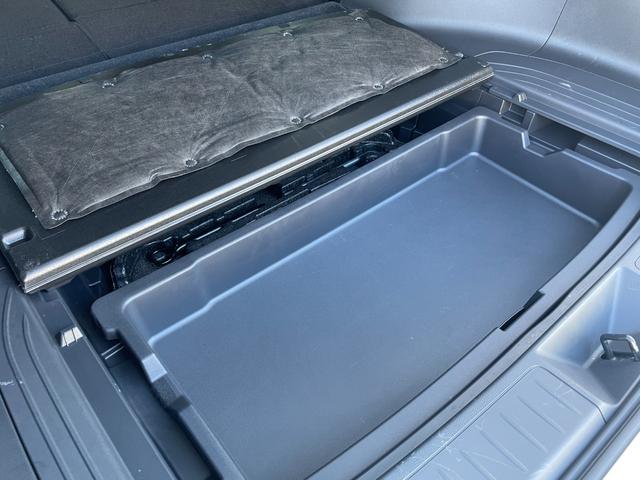 ハリアー Ｇ　１オーナー　純正ナビ　ＢＴ／ＵＳＢ／ＴＶ　バックカメラ　半革　電動シート　電動リアゲート　ＡＣＣ　ＬＫＡ　前後センサー　ＬＥＤ　前フォグ　オートハイビーム　純正マット　純正ＡＷ　スペアキー　ＥＴＣ（59枚目）