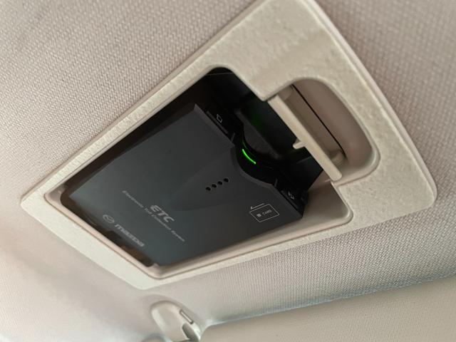 納車前に内外装のクリーニングをいたします。各種コーティング（別途有料）もご用意しておりますので、是非ご相談ください。