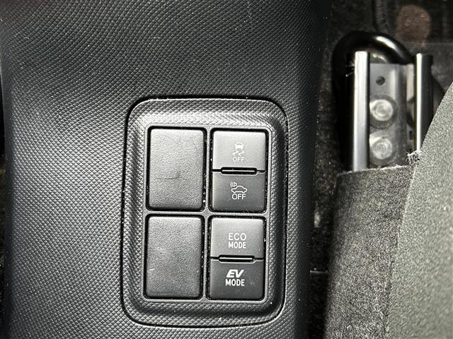 アクア Ｓスタイルブラック　純正ナビ　前後ドライブレコーダー　バックカメラ　純正ビルトインＥＴＣ　ＣＤ／ＤＶＤ／フルセグＴＶ／Ｂｌｕｅｔｏｏｔｈ／ＳＤ　ＬＥＤヘッドライト　プリクラッシュセーフティ　レーンディパーチャーアラート（14枚目）