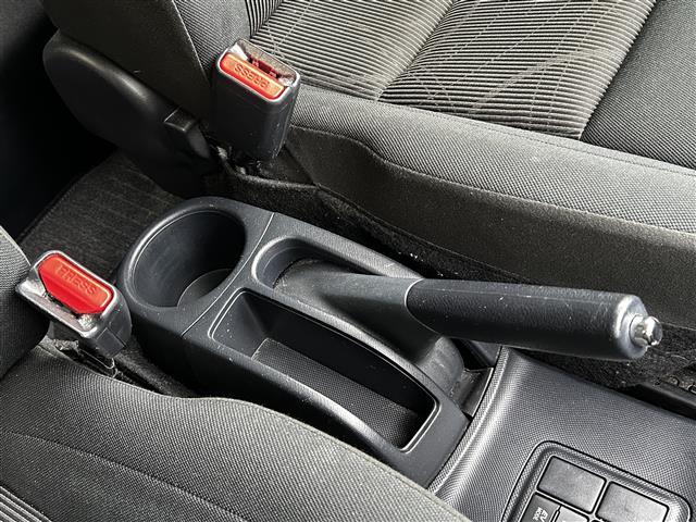 アクア Ｓスタイルブラック　純正ナビ　前後ドライブレコーダー　バックカメラ　純正ビルトインＥＴＣ　ＣＤ／ＤＶＤ／フルセグＴＶ／Ｂｌｕｅｔｏｏｔｈ／ＳＤ　ＬＥＤヘッドライト　プリクラッシュセーフティ　レーンディパーチャーアラート（15枚目）