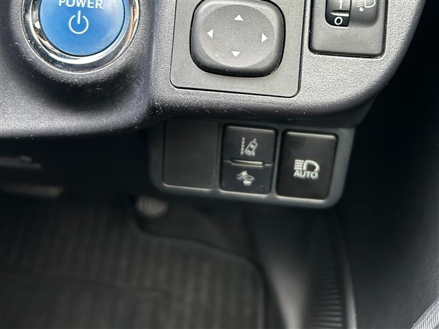 アクア Ｓスタイルブラック　純正ナビ　前後ドライブレコーダー　バックカメラ　純正ビルトインＥＴＣ　ＣＤ／ＤＶＤ／フルセグＴＶ／Ｂｌｕｅｔｏｏｔｈ／ＳＤ　ＬＥＤヘッドライト　プリクラッシュセーフティ　レーンディパーチャーアラート（16枚目）