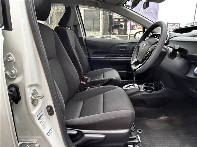 アクア Ｓスタイルブラック　純正ナビ　前後ドライブレコーダー　バックカメラ　純正ビルトインＥＴＣ　ＣＤ／ＤＶＤ／フルセグＴＶ／Ｂｌｕｅｔｏｏｔｈ／ＳＤ　ＬＥＤヘッドライト　プリクラッシュセーフティ　レーンディパーチャーアラート（18枚目）