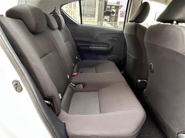 アクア Ｓスタイルブラック　純正ナビ　前後ドライブレコーダー　バックカメラ　純正ビルトインＥＴＣ　ＣＤ／ＤＶＤ／フルセグＴＶ／Ｂｌｕｅｔｏｏｔｈ／ＳＤ　ＬＥＤヘッドライト　プリクラッシュセーフティ　レーンディパーチャーアラート（24枚目）