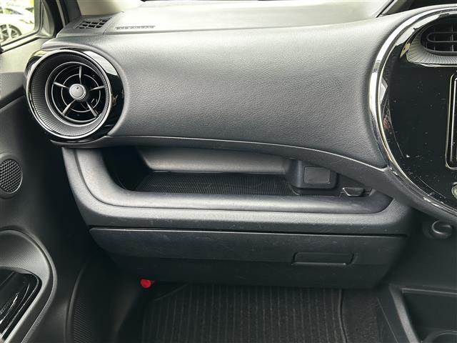 アクア Ｓスタイルブラック　純正ナビ　前後ドライブレコーダー　バックカメラ　純正ビルトインＥＴＣ　ＣＤ／ＤＶＤ／フルセグＴＶ／Ｂｌｕｅｔｏｏｔｈ／ＳＤ　ＬＥＤヘッドライト　プリクラッシュセーフティ　レーンディパーチャーアラート（30枚目）