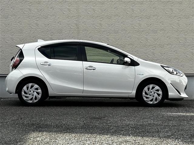 アクア Ｓスタイルブラック　純正ナビ　前後ドライブレコーダー　バックカメラ　純正ビルトインＥＴＣ　ＣＤ／ＤＶＤ／フルセグＴＶ／Ｂｌｕｅｔｏｏｔｈ／ＳＤ　ＬＥＤヘッドライト　プリクラッシュセーフティ　レーンディパーチャーアラート（35枚目）