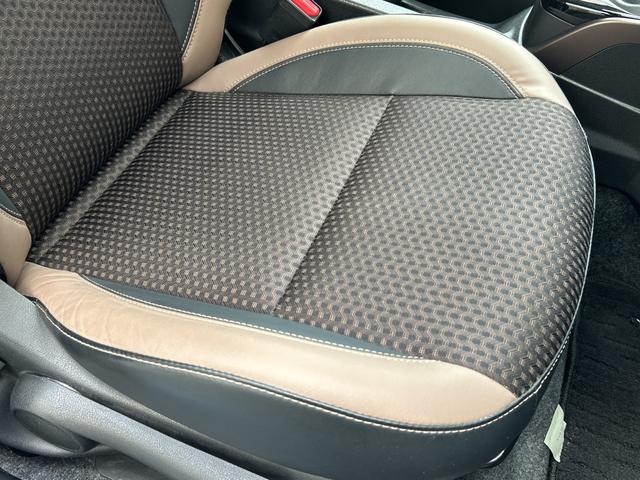 ノート e-パワー メダリスト 純正ナビ ドライブレコーダー ETC 衝突軽減ブレーキ レーダークルーズコントロール ハーフレザーシート LEDヘッドライト オートハイビーム 革巻ステアリング ステアリングスイッチ アームレスト(27枚目)