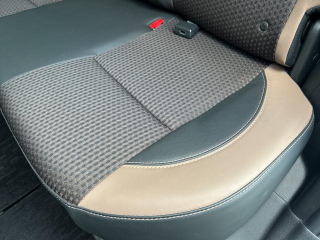 ノート e-パワー メダリスト 純正ナビ ドライブレコーダー ETC 衝突軽減ブレーキ レーダークルーズコントロール ハーフレザーシート LEDヘッドライト オートハイビーム 革巻ステアリング ステアリングスイッチ アームレスト(53枚目)