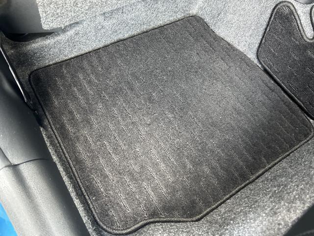 ノート e-パワー メダリスト 純正ナビ ドライブレコーダー ETC 衝突軽減ブレーキ レーダークルーズコントロール ハーフレザーシート LEDヘッドライト オートハイビーム 革巻ステアリング ステアリングスイッチ アームレスト(54枚目)