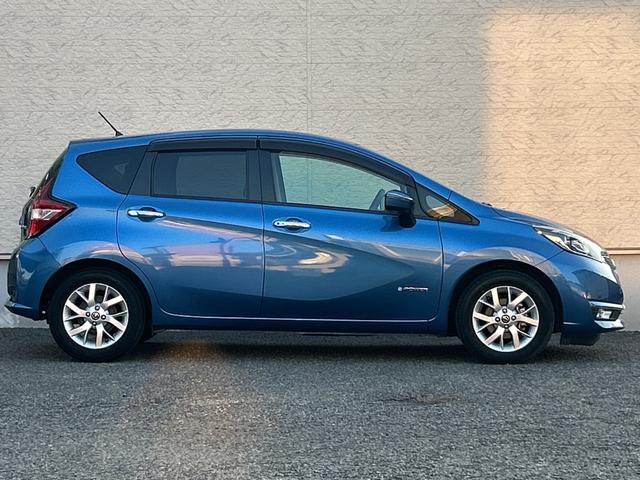 ノート e-パワー メダリスト 純正ナビ ドライブレコーダー ETC 衝突軽減ブレーキ レーダークルーズコントロール ハーフレザーシート LEDヘッドライト オートハイビーム 革巻ステアリング ステアリングスイッチ アームレスト(63枚目)