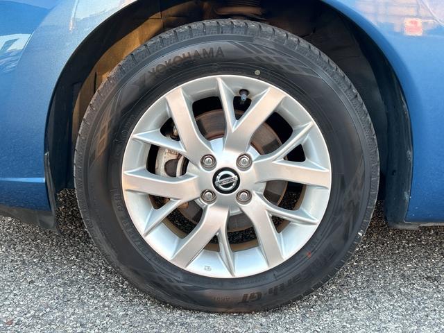 ノート e-パワー メダリスト 純正ナビ ドライブレコーダー ETC 衝突軽減ブレーキ レーダークルーズコントロール ハーフレザーシート LEDヘッドライト オートハイビーム 革巻ステアリング ステアリングスイッチ アームレスト(64枚目)