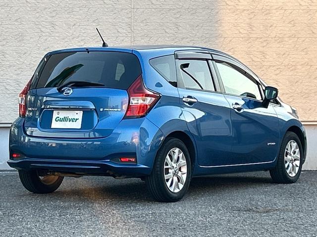 ノート e-パワー メダリスト 純正ナビ ドライブレコーダー ETC 衝突軽減ブレーキ レーダークルーズコントロール ハーフレザーシート LEDヘッドライト オートハイビーム 革巻ステアリング ステアリングスイッチ アームレスト(66枚目)