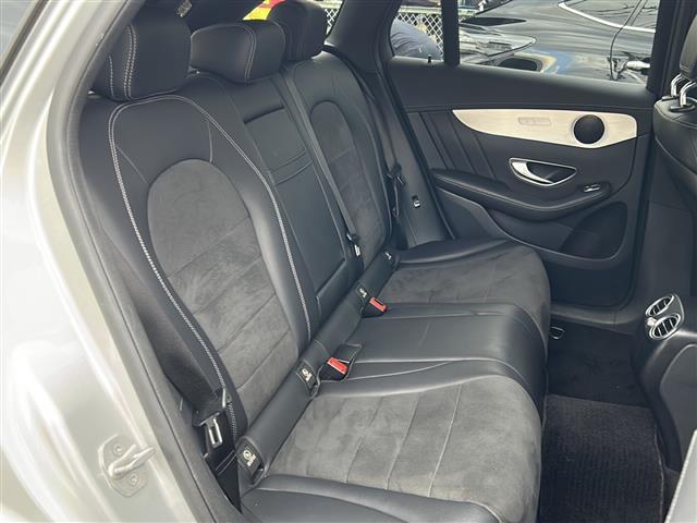 ＧＬＣ ＧＬＣ２５０　４マチックスポーツ（本革仕様）　純正ナビ　全方位カメラ　レーダークルコン　パドルシフト　衝突軽減　レーンキープ　ハンドルアシスト　ＢＳＭ　ハーフレザー　パワーシート　シートヒーター　パワーバックドア　ルーフレール　スペアキー（17枚目）