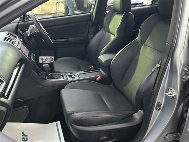 掲載箇所以外にご希望の写真がございましたら、お気軽にお問い合わせ下さい!メールや郵送でお送りさせていただきます。