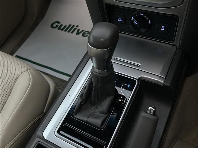 ランドクルーザープラド TX Lパッケージ マットブラックエディション ワンオーナー サンルーフ モデリスタエアロ メーカーナビ 全方位カメラ ルーフレール 純正18インチアルミ トヨタセーフティーセンス 盗難防止装置 横滑り防止装置 電格サードシート 新車時保証書 取説(25枚目)