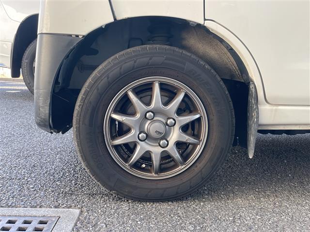 ハイゼットカーゴ ＤＸ　ＳＡ　ＩＩＩ　Ｂカメ　前後ドラレコ　ＫＡＳＵＶＡＲディスプレイオーディオ　ＡＭ　ＦＭ　ＳＤ　ＵＳＢ　ＡＵＸ　ＢＴ　Ａｎｄｒｏｉｄ　Ａｕｔｏ　Ｃａｒ　Ｐｌａｙ　Ａｕｔｏ　Ｌｉｎｋ　ｉＯＳ　Ｍｉｒｒｏｒ　コーナーセンサ（35枚目）