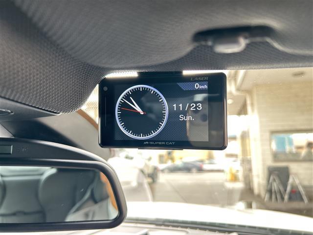 ６シリーズ ６５０ｉクーペ　Ｍスポーツ　サンルフ　純正ナビ　ＣＤ　ＤＶＤ　ＡＭ　ＦＭ　ＵＳＢ　ＡＵＸ　ＢＴ　フルセグＴＶ　バック・サイドカメラ　前ドラレコ　ＥＴＣ　パドルシフト　追クルコン　ＢＳＭ　ＨＵＤ　前後コーナーセンサー　電動Ｐブレー（6枚目）