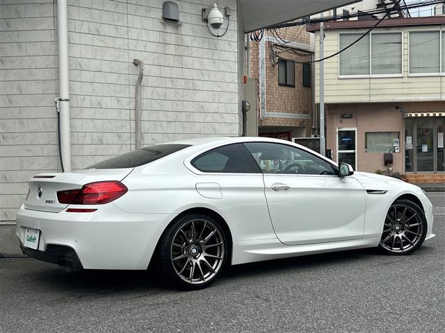 ６シリーズ ６５０ｉクーペ　Ｍスポーツ　サンルフ　純正ナビ　ＣＤ　ＤＶＤ　ＡＭ　ＦＭ　ＵＳＢ　ＡＵＸ　ＢＴ　フルセグＴＶ　バック・サイドカメラ　前ドラレコ　ＥＴＣ　パドルシフト　追クルコン　ＢＳＭ　ＨＵＤ　前後コーナーセンサー　電動Ｐブレー（27枚目）