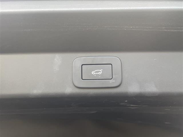 レンジローバースポーツ ダイナミック　ＨＳＥ　１オナ　サンルフ　ＭＥＲＩＤＩＡＮ　純正ナビ　ＦＭ　ＡＭ　ＵＳＢ　ＢＴ　Ａｎｄｒｏｉｄ　Ａｕｔｏ　Ａｐｐｌｅ　Ｃａｒ　Ｐｌａｙ　全方位カメラ　前後ドラレコ　ＥＴＣ２．０　パドルシフト　クルコン　ＨＵＤ（15枚目）