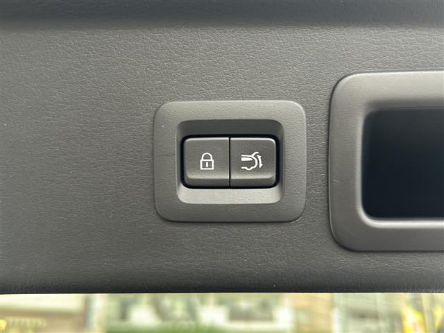 ＣＸ－３０ Ｘ　Ｌパッケージ　４ＷＤ　純正ナビ　Ｂカメラ　衝突軽減　レーンキープ　ＢＳＭ　オートハイビーム　クルコン　革シート　パワーシート　シートヒーター　ハンドルヒーター　ＥＴＣ　前後ドラレコ　電動リアゲート　スペアキー（15枚目）