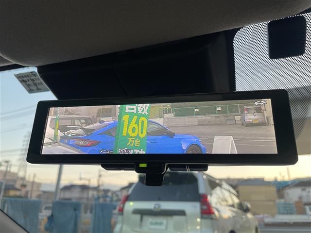 オーラ Ｇ　レザーエディション　１オナ　純正ナビ　全方位カメラ　エマブレ　車線逸脱　後側方衝突　ＢＳＭ　白革シート　シートヒーター　ハンドルヒーター　ＥＴＣ　ドラレコ　デジタルミラー　純正フロアマット　純正ドアバイザー　スペアキー（4枚目）