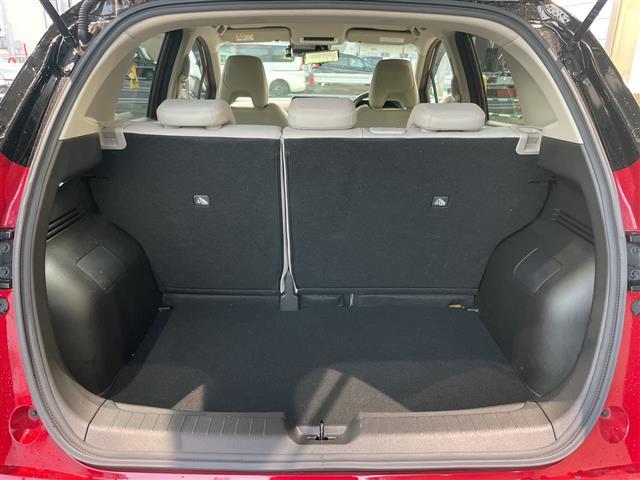 オーラ Ｇ　レザーエディション　１オナ　純正ナビ　全方位カメラ　エマブレ　車線逸脱　後側方衝突　ＢＳＭ　白革シート　シートヒーター　ハンドルヒーター　ＥＴＣ　ドラレコ　デジタルミラー　純正フロアマット　純正ドアバイザー　スペアキー（20枚目）