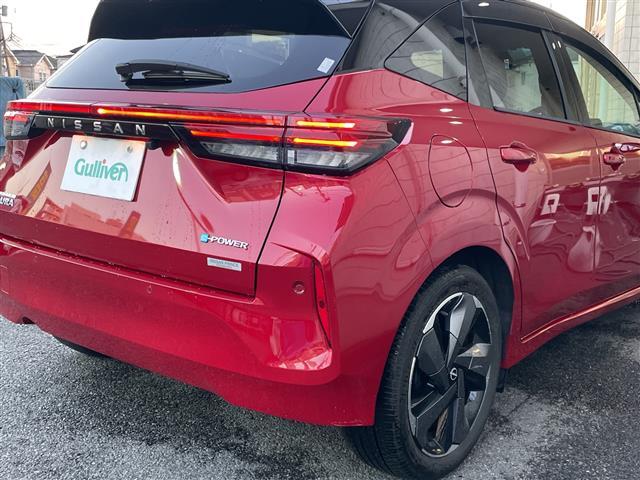 オーラ Ｇ　レザーエディション　１オナ　純正ナビ　全方位カメラ　エマブレ　車線逸脱　後側方衝突　ＢＳＭ　白革シート　シートヒーター　ハンドルヒーター　ＥＴＣ　ドラレコ　デジタルミラー　純正フロアマット　純正ドアバイザー　スペアキー（27枚目）