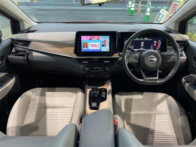 オーラ Ｇ　レザーエディション　１オナ　純正ナビ　全方位カメラ　エマブレ　車線逸脱　後側方衝突　ＢＳＭ　白革シート　シートヒーター　ハンドルヒーター　ＥＴＣ　ドラレコ　デジタルミラー　純正フロアマット　純正ドアバイザー　スペアキー（40枚目）