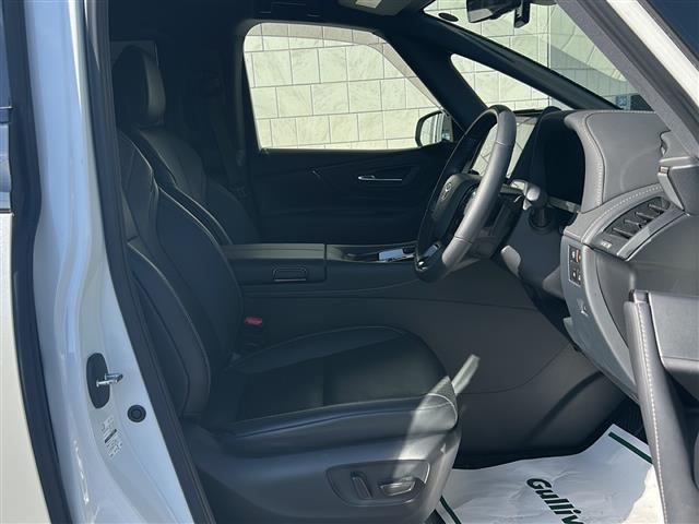 ヴェルファイアハイブリッド Ｚ　プレミア　１オナ　サンルーフ　ユニバーサルステップ　純正ナビ　３６０カメラ　フリップダウンモニター　電動シェード　トヨタセーフティセンス　１５００Ｗ電源　デジタルミラー　ＥＴＣ２．０　前後ドラレコ　スペアキー（19枚目）