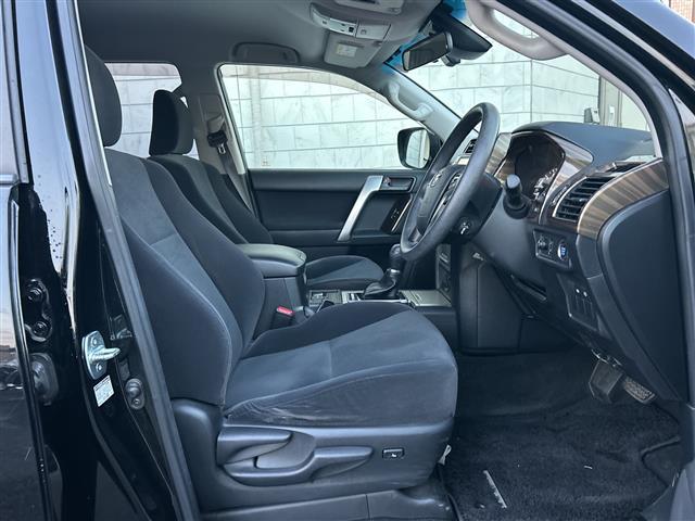 ランドクルーザープラド TX 1オーナー 純正ナビ CD DVD FM AM SD BT フルセグTV Bカメラ 前方ドラレコ ETC2.0 レーダークルコン サイドアンダーミラー レーンキープ プリクラッシュ コーナーセンサー(18枚目)