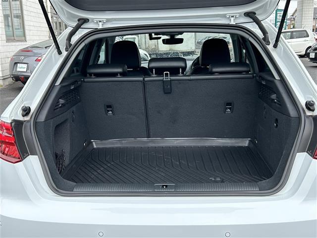 Ａ３ スポーツバック３０ＴＦＳＩ　スポーツ　ワンオーナー／純正ナビ／バックカメラ／ＥＴＣ／前後ドラレコ／シートヒーター／エアシート／パワーシート／レーダークルーズコントロール／コーナーセンサー／ＬＥＤ／衝突被害軽減システム／純正ＡＷ１７インチ（40枚目）