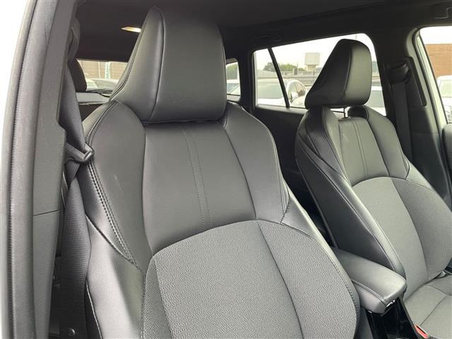 カローラクロス Ｚ　ワンオーナー／純正メーカーナビ【フルセグＴＶ／Ｂｌｕｅｔｏｏｔｈ】／全方位モニター／ＥＴＣ／ドライブレコーダー／ハーフレザーシート／シートヒーター（Ｄ／Ｎ）／パワーシート／衝突被害軽減システム／ＬＥＤ（33枚目）