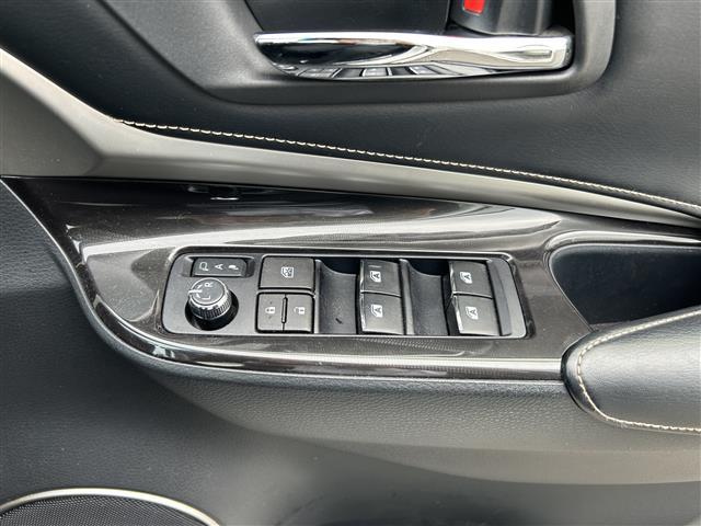 ハリアー プレミアム　純正ナビ／地デジＴＶ／Ｂｌｕｅｔｏｏｔｈ／バックカメラ／サンルーフ／モデリスタエアロ／衝突軽減ブレーキ／レーンキープ／ハーフレザー／純正アルミ／ＬＥＤヘッドライト／パワーバックドア／スマートキー（22枚目）