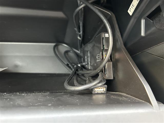 レヴォーグ 1.6GT-Sアイサイト STiパフォーマンスPKG(STiフルエアロ/STiスカートリップ/STiフレキシブルドロースティフナー/STiフレキシブルタワーバー)/レッドキャリパー/柿本改マフラー/WedsSport18AW(27枚目)