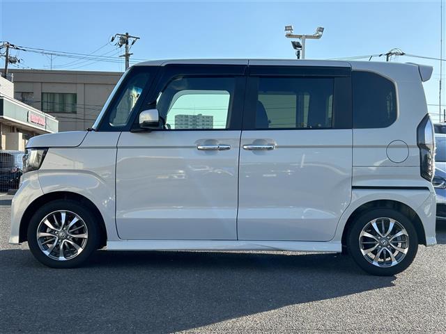 Ｎ－ＢＯＸカスタム Ｌ　アルパインナビ／クルーズコントロール／ホンダセンシング（衝突防止機能・レーンキープアシスト・パーキングセンサーシステム）／プラズマクラスターエアコン／両側パワースライドドア／電格ミラー／ＵＳＢ端子（6枚目）