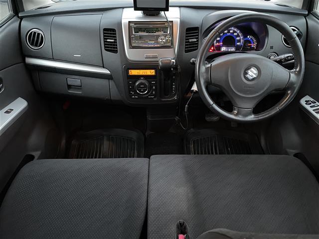 ワゴンR リミテッド ワンオーナー/社外メモリナビ/フルセグTV/盗難防止装置/オートライト/プッシュスタート/スペアキー/スマートキー/純正14インチアルミホイール/純正フロアマット/HID/保証書有り/取扱説明書有り(16枚目)