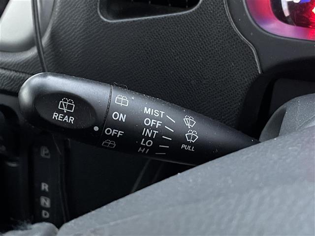 ワゴンR リミテッド ワンオーナー/社外メモリナビ/フルセグTV/盗難防止装置/オートライト/プッシュスタート/スペアキー/スマートキー/純正14インチアルミホイール/純正フロアマット/HID/保証書有り/取扱説明書有り(28枚目)