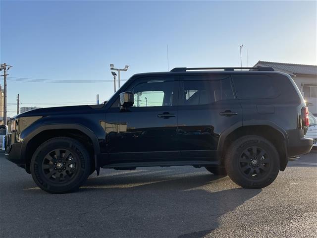 ランドクルーザー２５０ ＶＸファーストエディション　丸目ヘッドライト／アドバンストドライブ／ワンオーナー／サンルーフ／純正ナビ（フルセグＴＶ／ＨＤＭＩ／Ｂｌｕｅｔｏｏｔｈ）／ＪＢＬサウンド／全方位モニター／置くだけ充電／デジタルインナーミラー／茶レザー（8枚目）