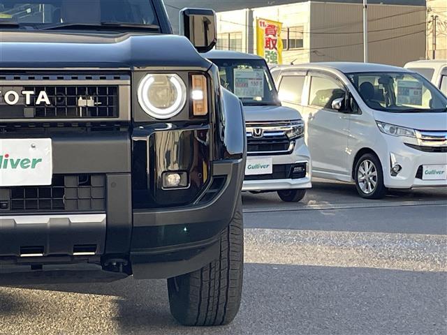 ランドクルーザー２５０ ＶＸファーストエディション　丸目ヘッドライト／アドバンストドライブ／ワンオーナー／サンルーフ／純正ナビ（フルセグＴＶ／ＨＤＭＩ／Ｂｌｕｅｔｏｏｔｈ）／ＪＢＬサウンド／全方位モニター／置くだけ充電／デジタルインナーミラー／茶レザー（11枚目）