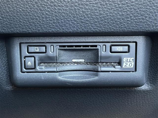 ランドクルーザー２５０ ＶＸファーストエディション　丸目ヘッドライト／アドバンストドライブ／ワンオーナー／サンルーフ／純正ナビ（フルセグＴＶ／ＨＤＭＩ／Ｂｌｕｅｔｏｏｔｈ）／ＪＢＬサウンド／全方位モニター／置くだけ充電／デジタルインナーミラー／茶レザー（35枚目）