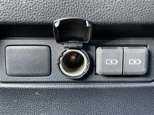 ランドクルーザー２５０ ＶＸファーストエディション　丸目ヘッドライト／アドバンストドライブ／ワンオーナー／サンルーフ／純正ナビ（フルセグＴＶ／ＨＤＭＩ／Ｂｌｕｅｔｏｏｔｈ）／ＪＢＬサウンド／全方位モニター／置くだけ充電／デジタルインナーミラー／茶レザー（39枚目）