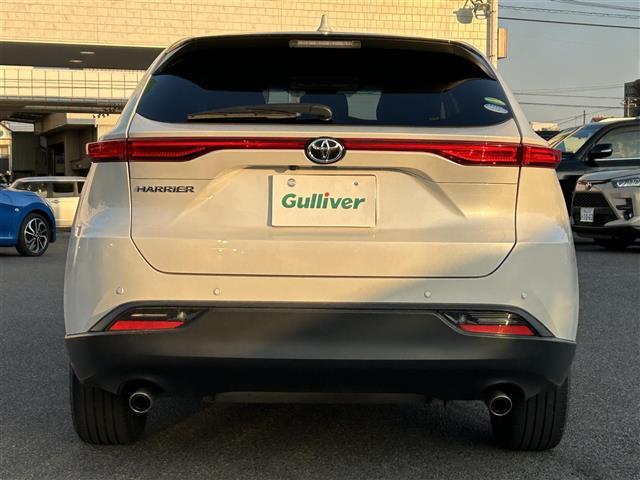 ハリアー S ワンオーナー/純正メーカーOPナビ【AM/FM/フルセグTV/BT】/バックカメラ/ETC/衝突被害軽減ブレーキ/電動パーキング/オートブレーキホールド/レーダークルーズコントロール/コーナーセンサー(4枚目)