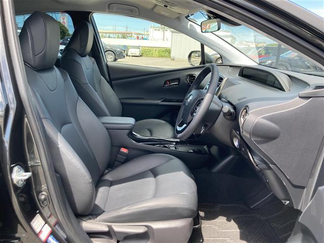 プリウス Sツーリングセレクション・ブラックエディション(19枚目)