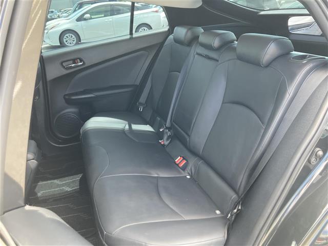 プリウス Sツーリングセレクション・ブラックエディション(27枚目)