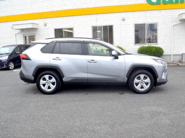 ＲＡＶ４ ハイブリッドＸ　１オーナー／純正ナビ／フルセグＴＶ／Ｂｌｕｅｔｏｏｔｈ／Ｂカメラ／ＥＴＣ／全方位ドラレコ／ＬＥＤヘッドライト／フォグランプ／ＴＯＹＯＴＡ　Ｓａｆｅｔｙ　Ｓｅｎｓｅ／ブラインドスポットモニター／純正ＡＷ（29枚目）