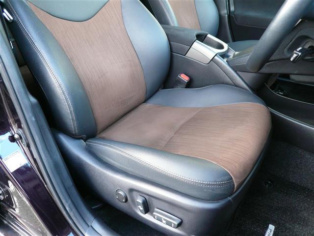 プリウス Gツーリングセレクション プリクラッシュセーフティシステム Bluetoothオーディオ Rカメラ AUX 1オーナー LEDヘットライト エアコン Wエアバック エアバック ETC車載器 キーフリー パワーウインド PS(10枚目)