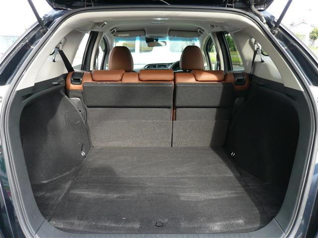 シャトル ハイブリッドZ ホンダセンシング 衝突軽減 レーダークルコン カーテンエアバック LEDライト 前席シートヒーター メモリナビ Bカメラ USB接続 DVD パワーウィンドウ オートライト ナビTV 地デジ ETC スマートキー(20枚目)